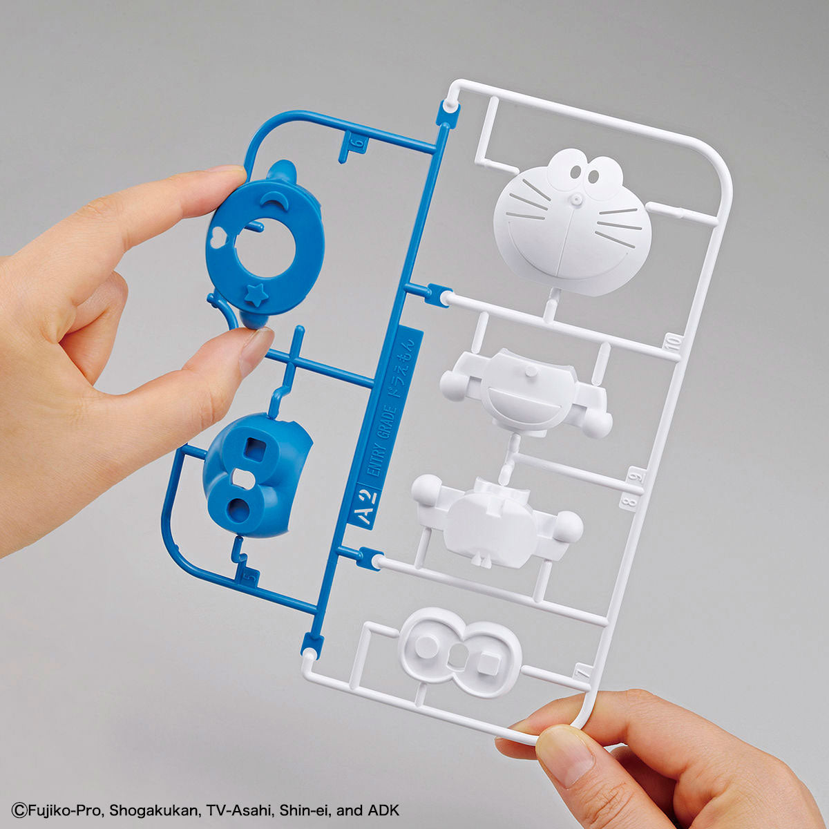 Bandai Entry Grade Doraemon - Model Kit
