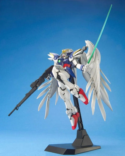 MG 1/100 Wing Gundam Zero Custom